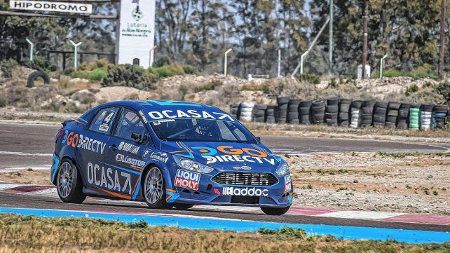 Leonel Pernía con la pole en Viedma. Leonel Pernía con la pole en Viedma.