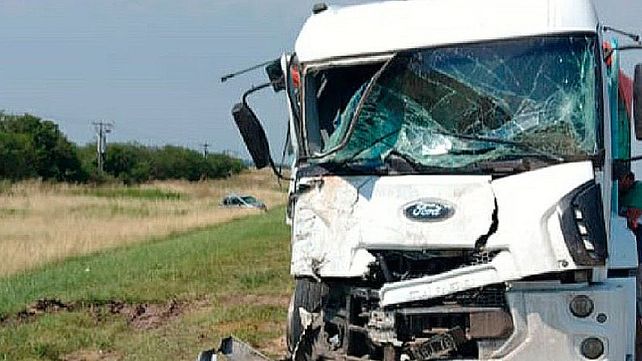 La imagen tiene un atributo ALT vacío; su nombre de archivo es accidente-ruta-nacional-14-1jpg.jpg
