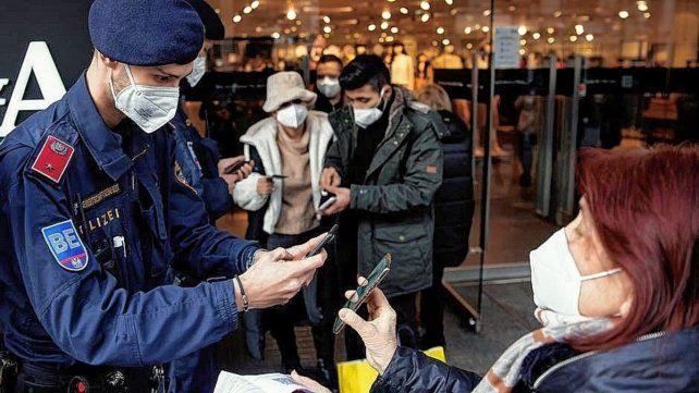 La OMS alerta que en Europa la pandemia de coronavirus en Europa podría provocar 700.000 muertes adicionales de aquí a marzo