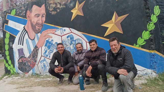 Desde la comisión vecinal de barrio 1° de Julio destacaron a Lionel Messi como una figura positiva para los niños y adolescentes Desde la comisión vecinal de barrio 1° de Julio destacaron a Lionel Messi como una figura positiva para los niños y adolescentes 