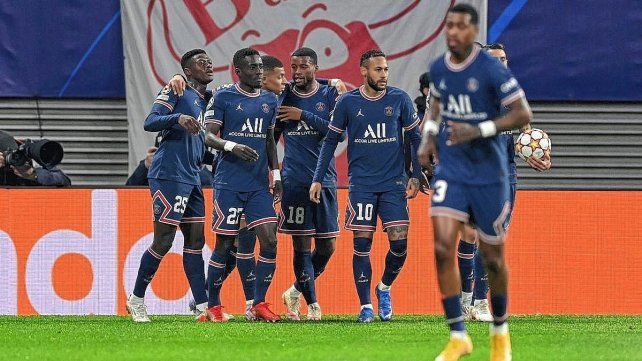 El PSG de Lionel Messi festejó ante el Mónaco.