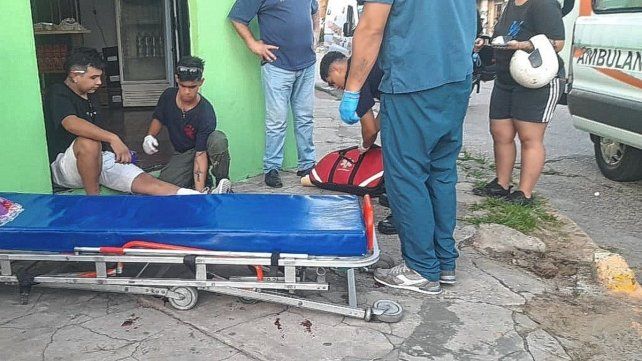 Paraná: dos heridos en un choque de motos que desaparecieron de la escena. Paraná: dos heridos en un choque de motos que desaparecieron de la escena.