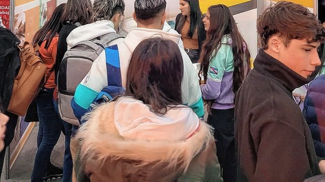 Para info: www.uca.edu.ar