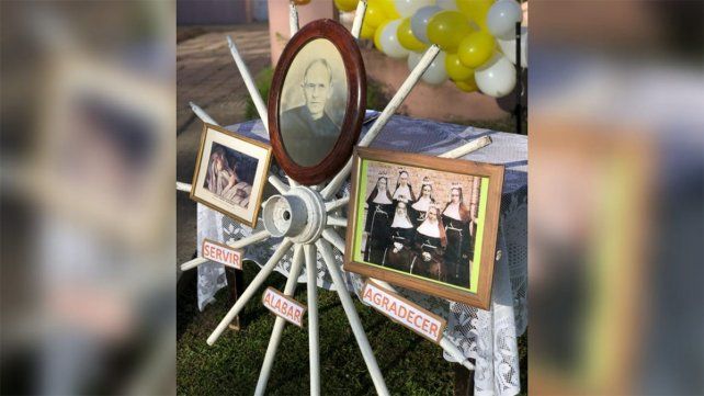 El domingo 6 de agosto habrá un almuerzo a la canasta organizado por la escuela Manuel Dorrego de Villa Urquiza. Invitan a la comunidad a concurrir. El domingo 6 de agosto habrá un almuerzo a la canasta organizado por la escuela Manuel Dorrego de Villa Urquiza. Invitan a la comunidad a concurrir.