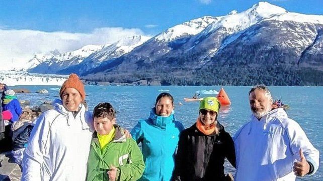 Los entrerrianos posaron para la foto en El Calafate. Los entrerrianos posaron para la foto en El Calafate.