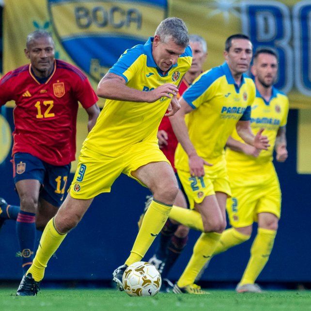 Palermo jugó junto a Riquelme. 