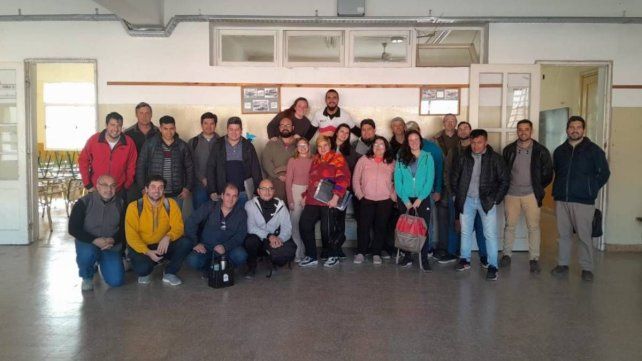 Más de 200 estudiantes en vilo por el futuro del Profesorado de Educación Técnico Profesional. En la imagen, alumnos de Concordia Más de 200 estudiantes en vilo por el futuro del Profesorado de Educación Técnico Profesional. En la imagen, alumnos de Concordia