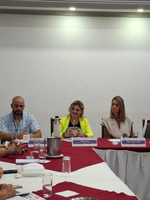 La conductora de Somos Orgullo, Alejandra Elcura, dialogó con UNO sobre la experiencia y el premio. La conductora de Somos Orgullo, Alejandra Elcura, dialogó con UNO sobre la experiencia y el premio.