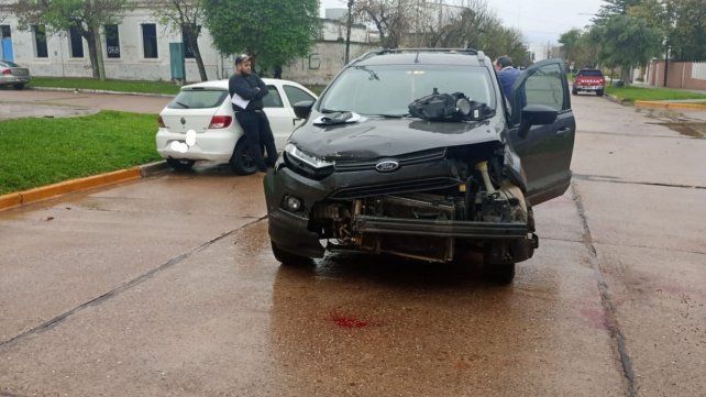 Este martes se dio un siniestro vial entre dos vehículos en Chajarí. Este martes se dio un siniestro vial entre dos vehículos en Chajarí.