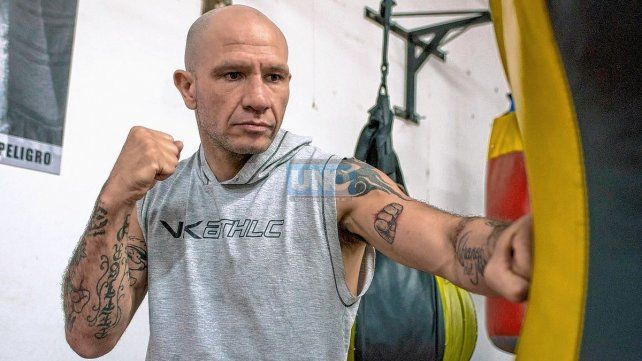 “Mi primera meta del año es poder salir airoso y victorioso el 23 de febrero”, dijo Mansilla. Peligro será protagonista de la primera velada de box del año. “Mi primera meta del año es poder salir airoso y victorioso el 23 de febrero”, dijo Mansilla. Peligro será protagonista de la primera velada de box del año.