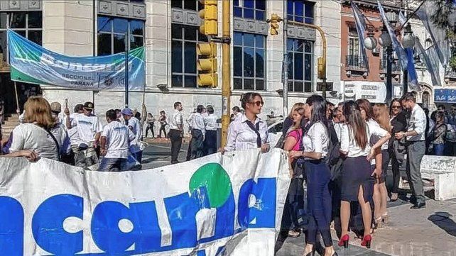 Juan Carlos Navarro de la Seccional Paraná de La Bancaria dijo que la discusión es porque los banqueros pretenden acuerdos mensuales o bimestrales