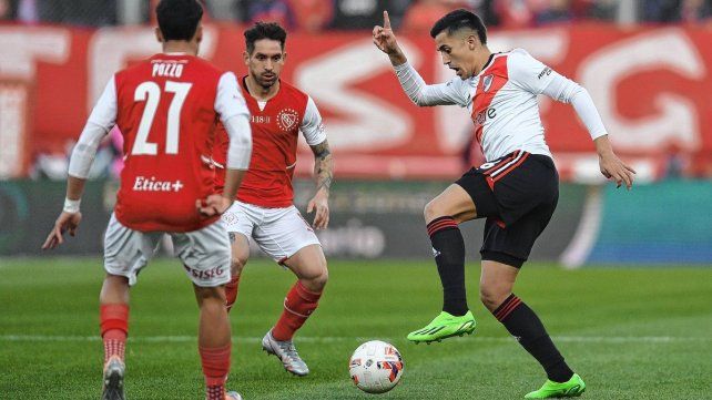 Independiente empata sin goles ante River en el Libertadores de América.
