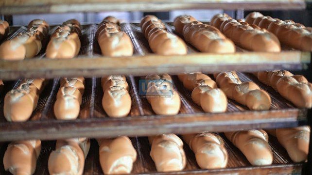 "O aumentamos los precios del pan o trabajamos a p&eacute;rdida", plantearon. El incremento se ver&aacute; reflejado en los pr&oacute;ximos d&iacute;as