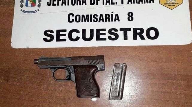 Un hombre fue detenido en Paraná cuando trato de asesinar a su pareja. 
