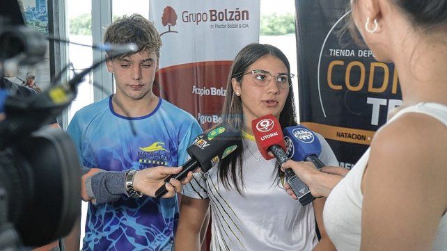 Feliciano Valenti y Florentina Segura, dos paranaenses que estarán en la Travesía de la Baxada. Feliciano Valenti y Florentina Segura, dos paranaenses que estarán en la Travesía de la Baxada.