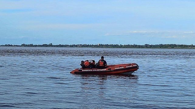 Los cuerpos fueron hallados por lanchas particulares. Los cuerpos fueron hallados por lanchas particulares.