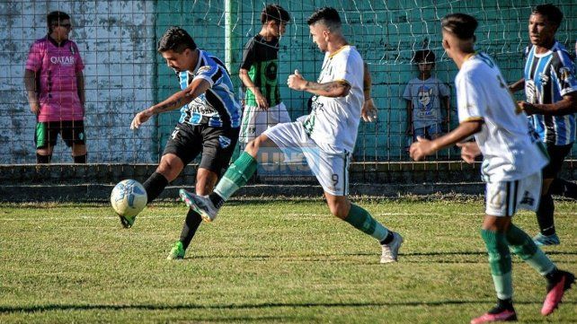 Ministerio derrotó 2 a 1 a Islas Malvinas de La Paz. Ministerio derrotó 2 a 1 a Islas Malvinas de La Paz.