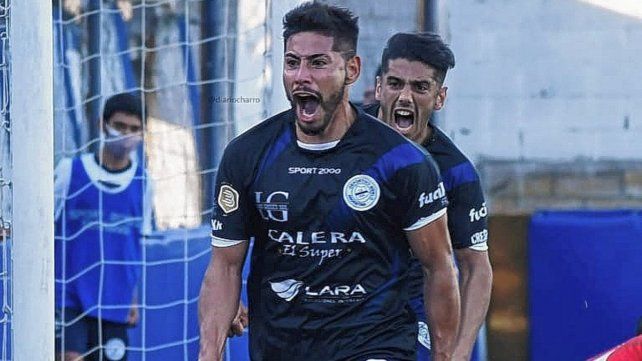 Lázaro Romero convirtió 18 goles en 36 partidos jugados en Deportivo Merlo.
