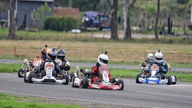 Habrá acción en el kartódromo de La Paz. Habrá acción en el kartódromo de La Paz.