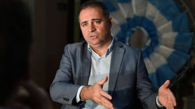 Mauricio Davico renunció a su banca en Diputados. Mauricio Davico renunció a su banca en Diputados.