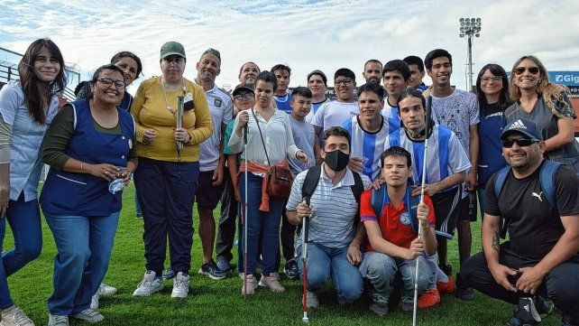 En la jornada participaron alumnos y profesores de la Escuela Integral Nº 1 Hellen Keller y del Centro de Día Don Uva.