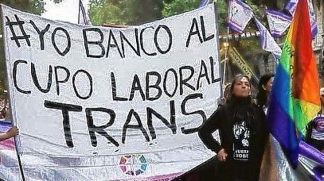 Reglamentaron la ley de promoción de empleo para travestis y transexuales