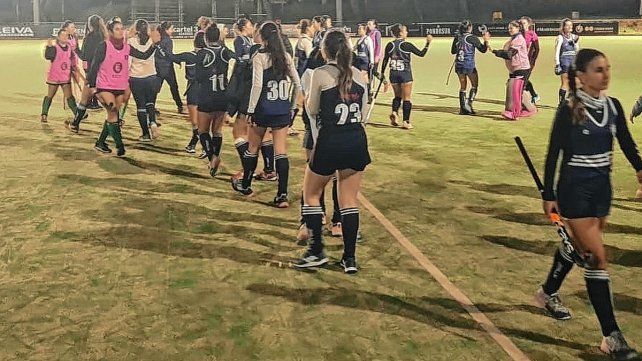 El preseleccionado mayor de la FEH se midió ante La Salle en un amistoso. El preseleccionado mayor de la FEH se midió ante La Salle en un amistoso.