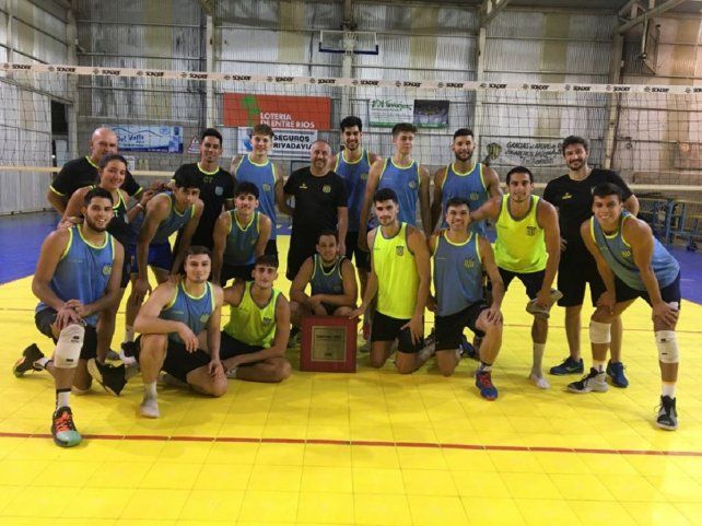 Paracao fue segundo en la Copa Argentina y ahora abre la Liga ante Obras