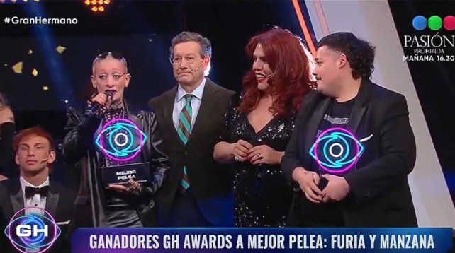 La exparticipante más polémica de Gran Hermano, Juliana 'Furia' Scaglione, protagonizó un incómodo momento en el medio de los GH Awards La exparticipante más polémica de Gran Hermano, Juliana 'Furia' Scaglione, protagonizó un incómodo momento en el medio de los GH Awards