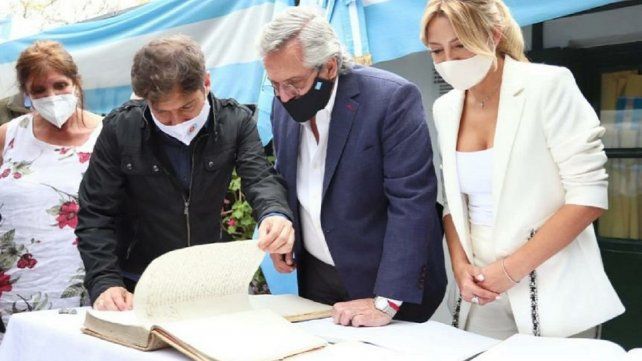 Alberto Fernández estuvo en la isla junto a Kicillof y Fabiola Yáñez.