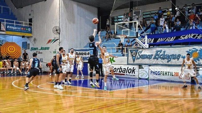 Echagüe venció a Sarmiento y a sumar de a dos
