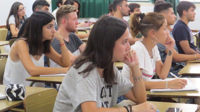 En territorio entrerriano la mayoría del egreso universitario son mujeres