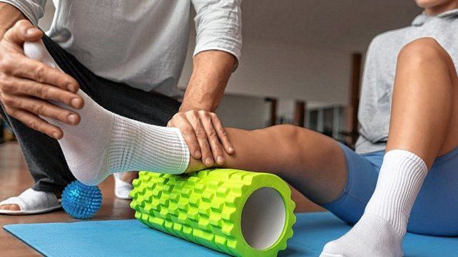 Herramientas. El oriundo de Gualeguaychú interactuó con estudiantes de la universidad y deportistas de la zona, proponiendo competencias importantes para el cuidado de la salud.