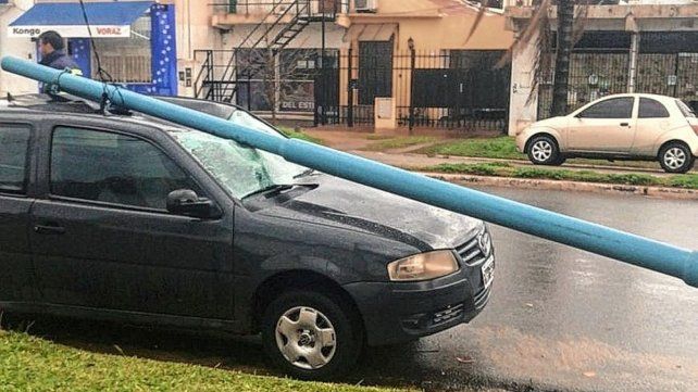 En Concordia buscan regular el estado de los postes.