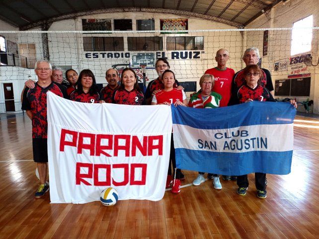 El equipo de Paraná Rojo entrenando Newcom en el Club San Agustín
