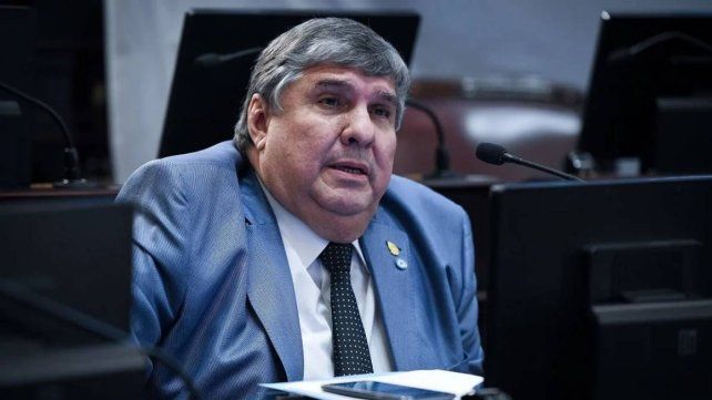 José Mayans acusó a Milei de descreer de la división de poderes: "Muy parecido a un gobierno de facto" José Mayans acusó a Milei de descreer de la división de poderes: "Muy parecido a un gobierno de facto"