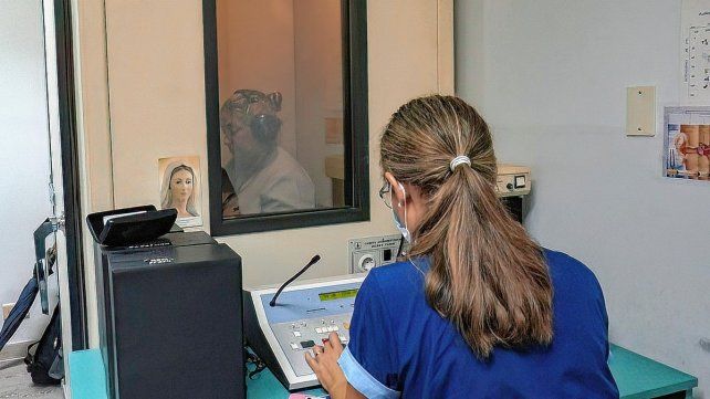 En el hospital Masvernat realizaron los controles auditivos.