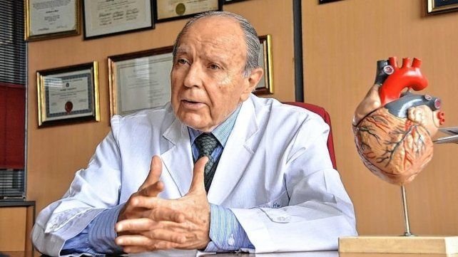 Tenía 97 años y el 4 de abril de 1969 hizo el primer trasplante de corazón artificial total, que marcó un