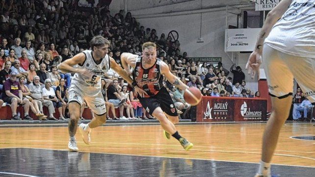 Central Entrerriano comenzó el año con dos victorias como local en la Liga Argentina de Básquet. Central Entrerriano comenzó el año con dos victorias como local en la Liga Argentina de Básquet.
