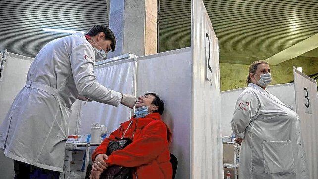 La población de Alemania se viene resistiendo a aplicarse los inoculantes contra la Covid-19, por lo que al país le está costando alcanzar cifras que lo acerquen a la inmunidad de rebaño.