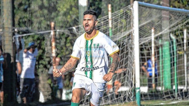 Braka Aguilar gritó con euforia el gol convertido. Braka Aguilar gritó con euforia el gol convertido.