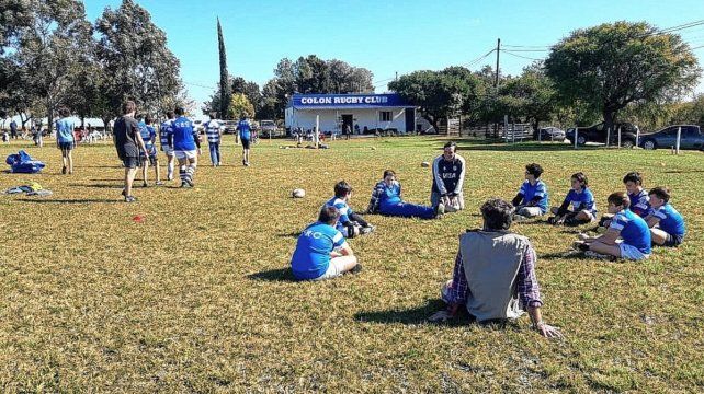 En Colón RC también hubo actividad con las capacitaciones de la UER.