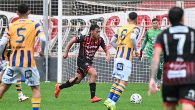 Para Gabriel Gómez, el empate entre Patronato y Atlanta fue justo Para Gabriel Gómez, el empate entre Patronato y Atlanta fue justo