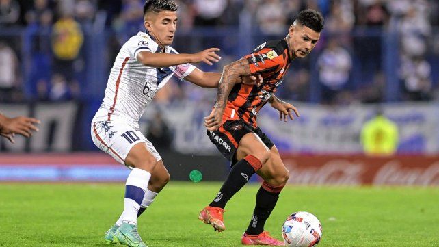 El volante de Patronato Matías Pardo tuvo que salir en el complemento por una lesión.