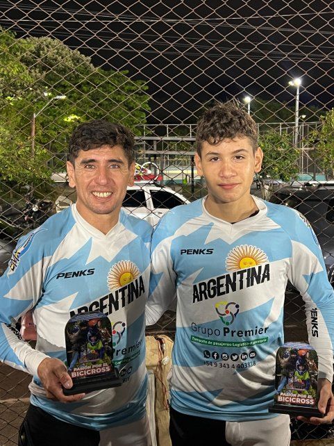 Bicicross: los Fuentes se midieron con los mejores en Medellín Bicicross: los Fuentes se midieron con los mejores en Medellín