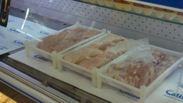 Esperan que en la semana baje el precio del pollo