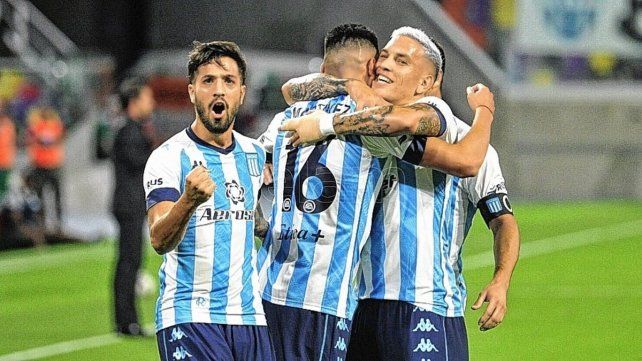 Racing derrotó 3 a 1 a Gimnasia y Tiro de Salta por Copa Argentina y sigue invicto en todas las competencias.