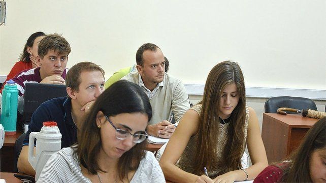 La facultad de Ciencias Económicas renueva su oferta de Posgrados 2021
