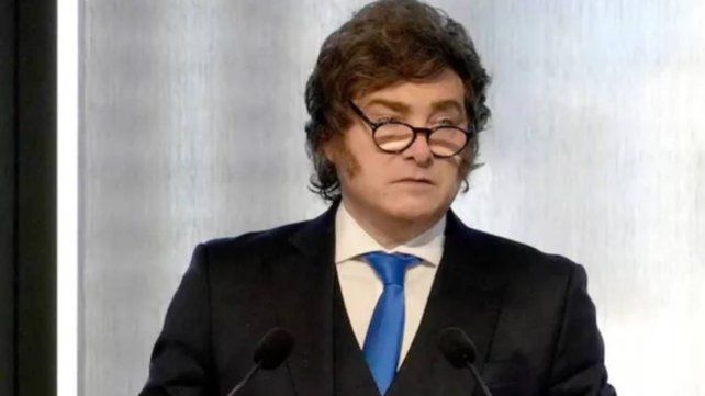 Javier Milei calificó a Paolo Rocca y a Madanes Quintanilla como "empresarios prebendarios" Javier Milei calificó a Paolo Rocca y a Madanes Quintanilla como "empresarios prebendarios"