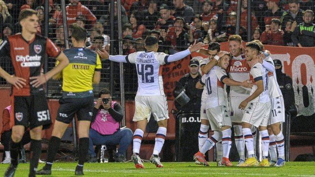 Con un Retegui intratable, Tigre derrotó a Newell